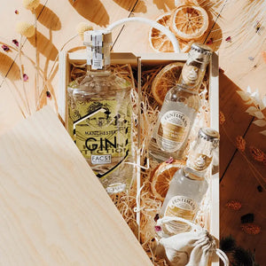 Personalised Manchester FAC51 Hacienda Gin Gift Set