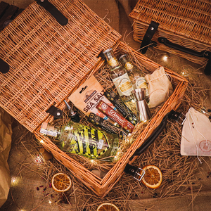 Personalised Manchester Gin Premium Gift Hamper