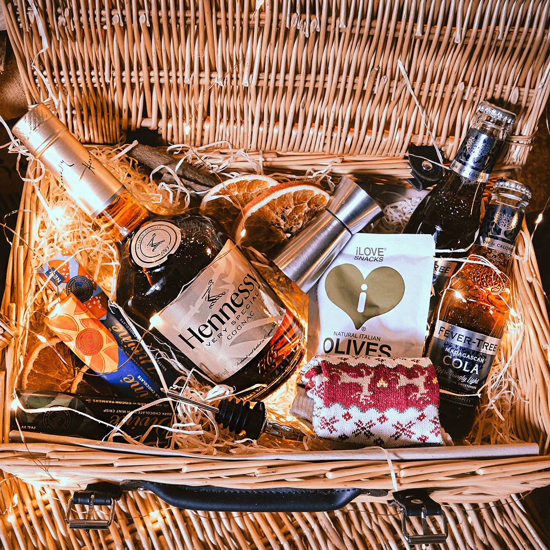 Father&#39;s Day Personalised Hennessy Cognac Premium Gift Hamper