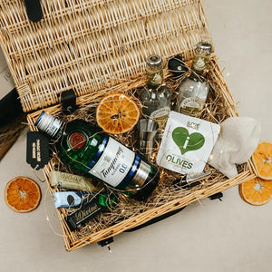 Personalised Tanqueray Alcohol Free Gin Premium Gift Hamper